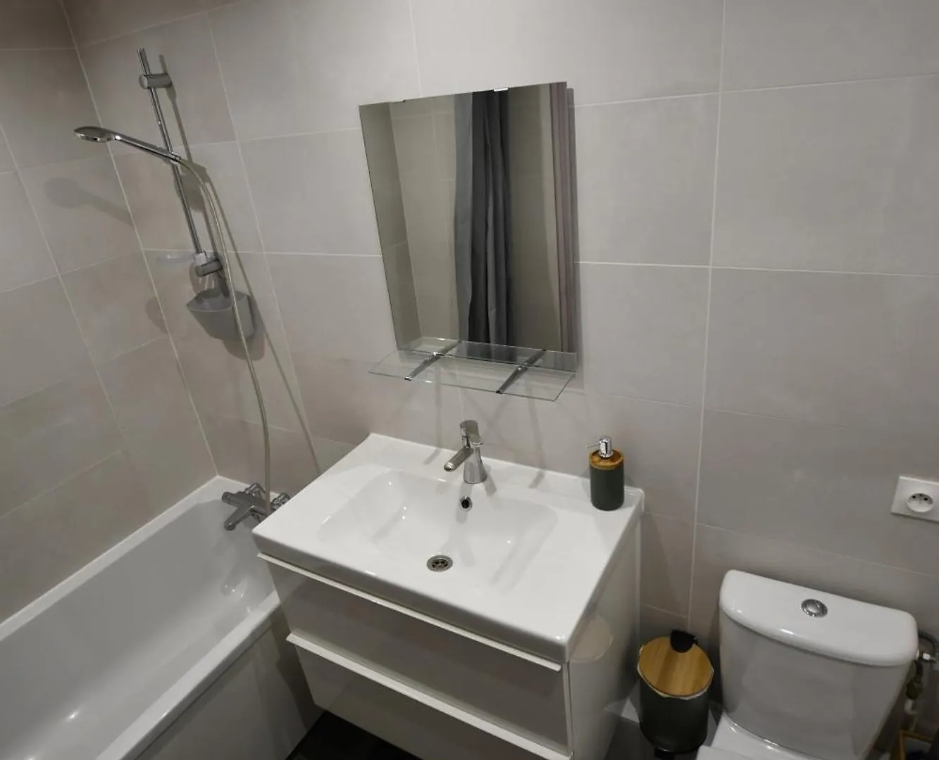 Cocon & Cosy Annecy Apartment